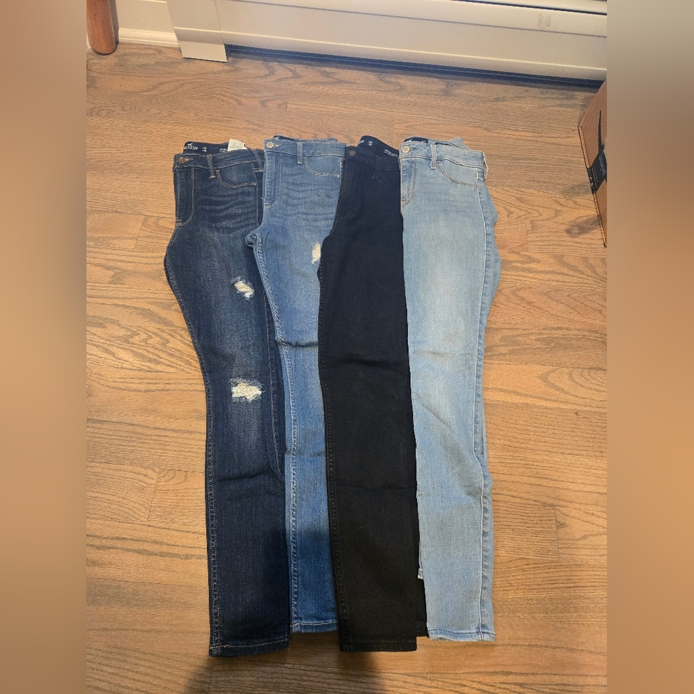 4 Pairs Hollister Womens Jeans 5R 27W X 28 L
